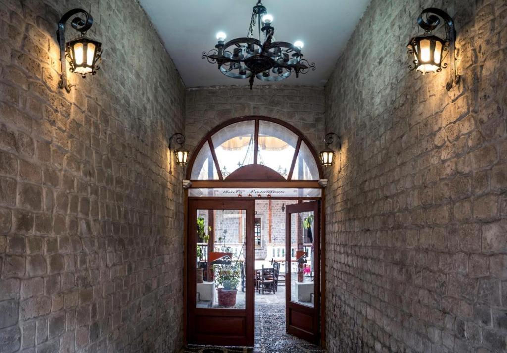 Latacunga Hostel المظهر الخارجي الصورة