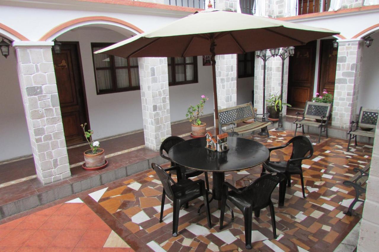 Latacunga Hostel المظهر الخارجي الصورة